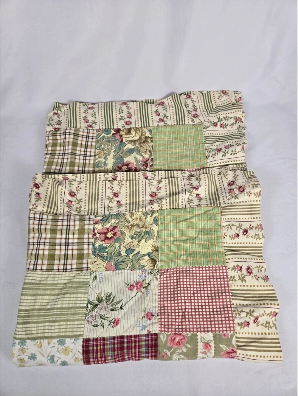 Pottery Barn Quilted Patchwork Pillowcases 25.5 X 33